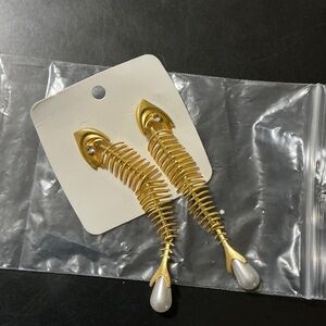 Gold Fishbone Earrings with Pearl Accents